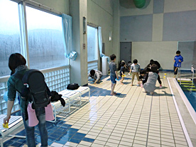 カエル・トビウオクラブ奉仕活動風景